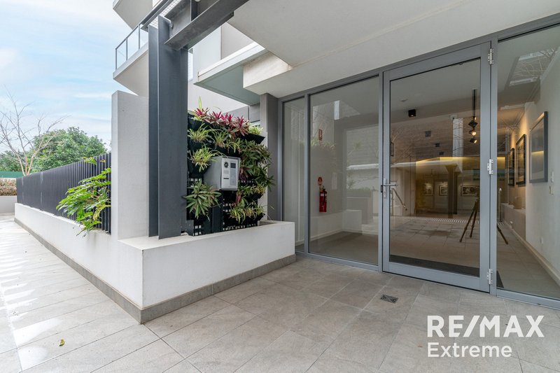 Photo - 10/2 Wembley Court, Subiaco WA 6008 - Image 5