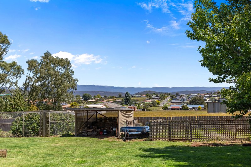 Photo - 102 Westbury Place, Deloraine TAS 7304 - Image 24