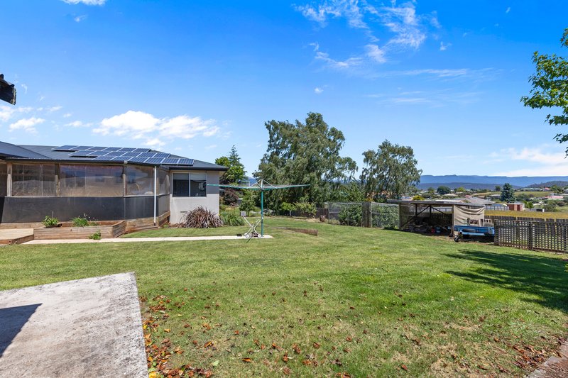 Photo - 102 Westbury Place, Deloraine TAS 7304 - Image 25