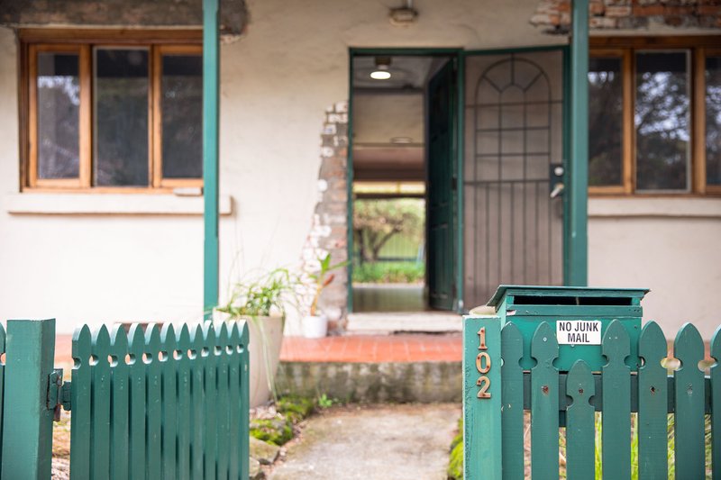Photo - 102 Windsor Road, Dulwich Hill NSW 2203 - Image 2