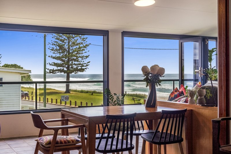 Photo - 10/20-21 Pacific Parade, Lennox Head NSW 2478 - Image 3