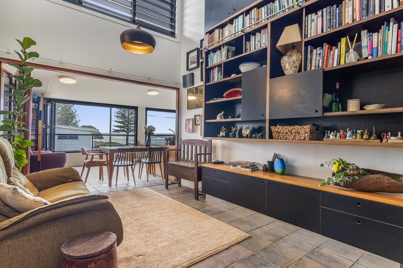 Photo - 10/20-21 Pacific Parade, Lennox Head NSW 2478 - Image 8