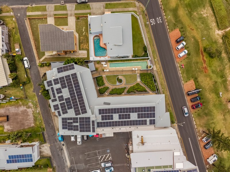 Photo - 10/20-21 Pacific Parade, Lennox Head NSW 2478 - Image 21