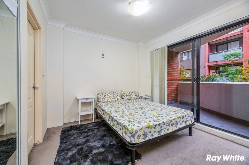 Photo - 10/20-22 Clifton Street, Blacktown NSW 2148 - Image 5