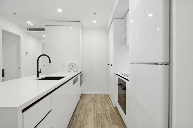 Photo - 10/20 Allara Street, City ACT 2601 - Image 2