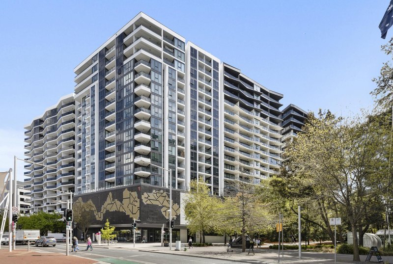 Photo - 10/20 Allara Street, City ACT 2601 - Image 2