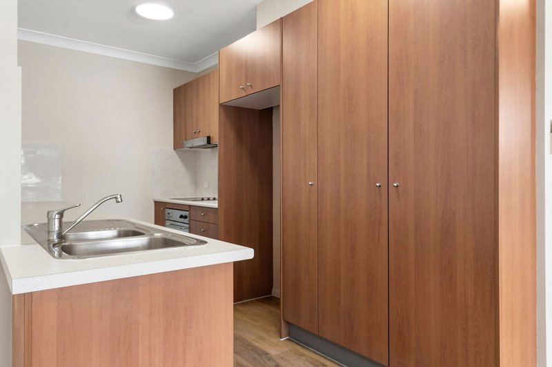 Photo - 10/20 Norton Street, Upper Mount Gravatt QLD 4122 - Image 3