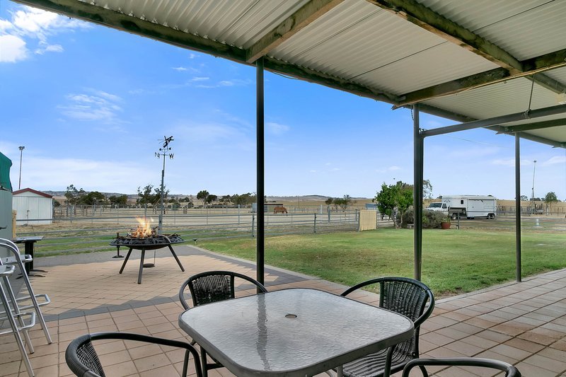 Photo - 1020 Old Main Road South, Riverton SA 5412 - Image 12