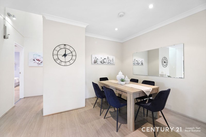 Photo - 10/20 Pennant Street, Castle Hill NSW 2154 - Image 3