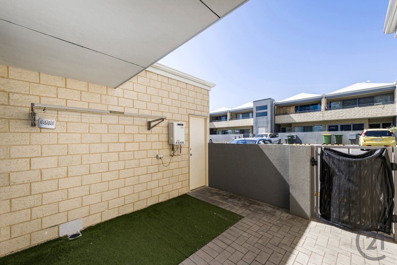 Photo - 10/20 Service Street, Mandurah WA 6210 - Image 5