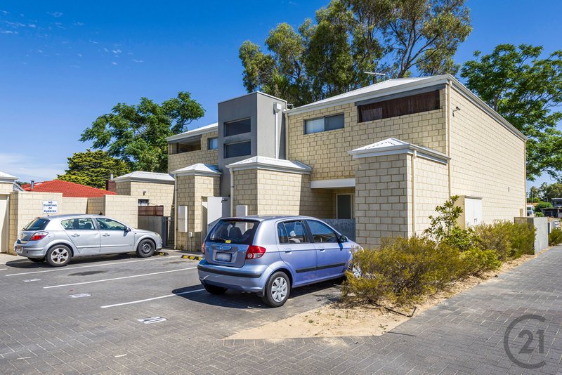 Photo - 10/20 Service Street, Mandurah WA 6210 - Image 31