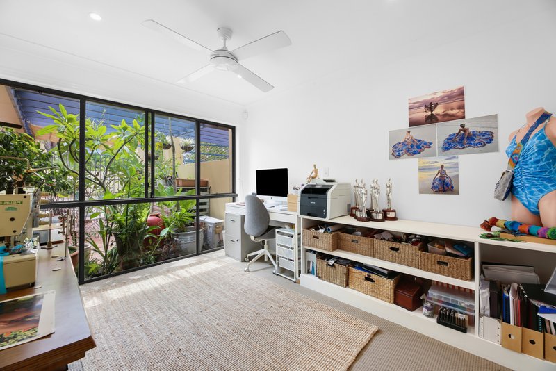 Photo - 10/206 Cheltenham Drive, Robina QLD 4226 - Image 9