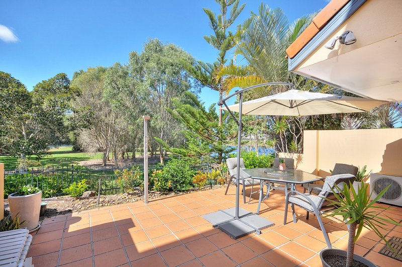 Photo - 10/206 Cheltenham Drive, Robina QLD 4226 - Image 2