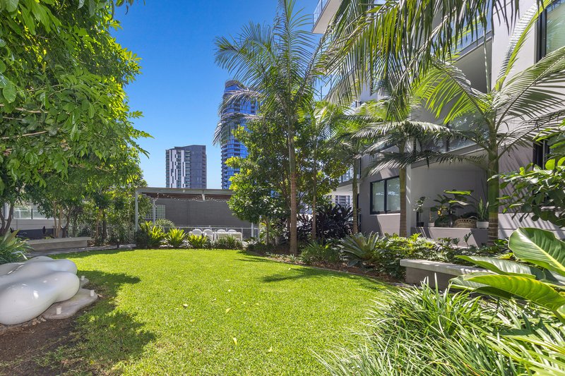 Photo - 10208/16 Edmondstone Street, South Brisbane QLD 4101 - Image 14