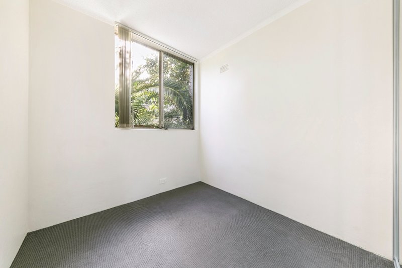 Photo - 10/21 Cambridge Street, Merrylands NSW 2160 - Image 5