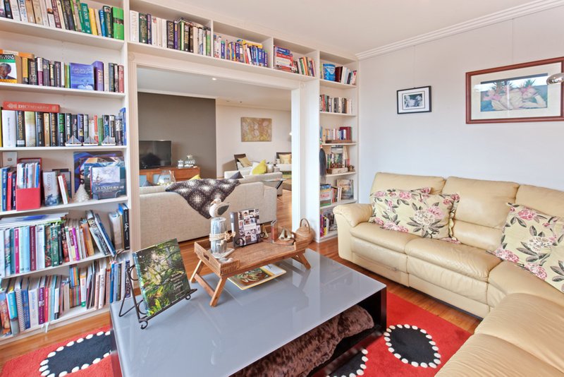 Photo - 102/110 Alfred Street, Milsons Point NSW 2061 - Image 7