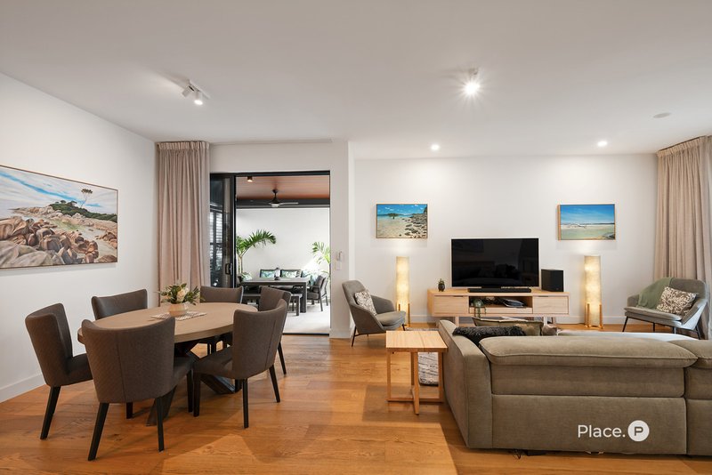 Photo - 102/12 Bailey Street, West End QLD 4101 - Image 3