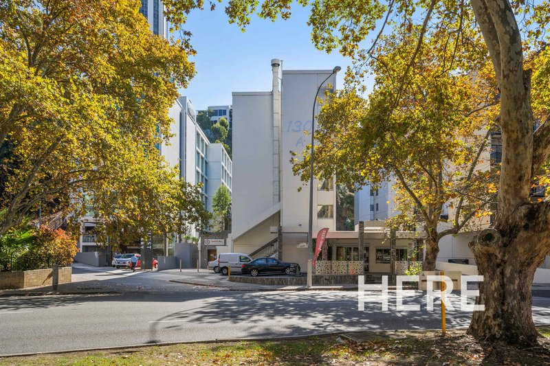 Photo - 102/130A Mounts Bay Road, Perth WA 6000 - Image 11