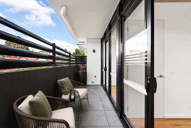 Photo - 102/154 High Street, Preston VIC 3072 - Image 4