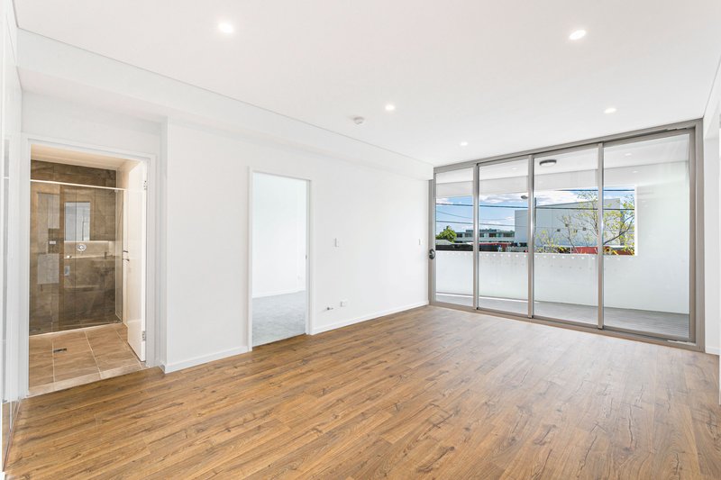 Photo - 102/169 Botany Road, Waterloo NSW 2017 - Image 1