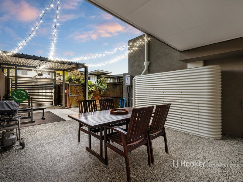 Photo - 102/18 Bland Street, Coopers Plains QLD 4108 - Image 7