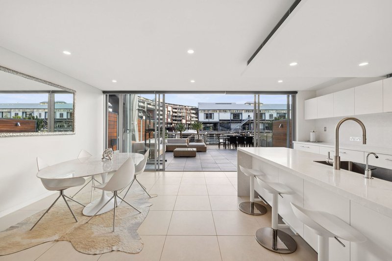 Photo - 102/19 Hickson Road, Walsh Bay NSW 2000 - Image 1