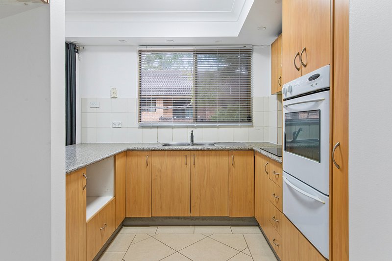 Photo - 10/22-24 Goulburn Street, Liverpool NSW 2170 - Image 2