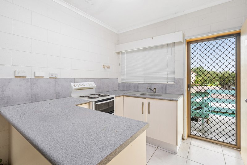 10/22-24 Palm Street, Holloways Beach QLD 4878