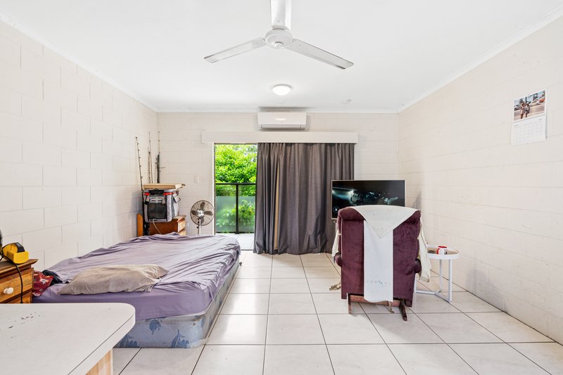 Photo - 10/22-24 Palm Street, Holloways Beach QLD 4878 - Image 3