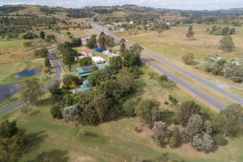 Photo - 1022 Lowood Minden Road, Minden QLD 4311 - Image 9