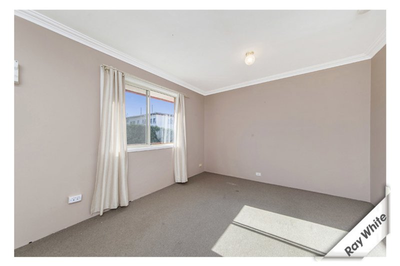 Photo - 10/22 Mowatt Street, Queanbeyan East NSW 2620 - Image 5