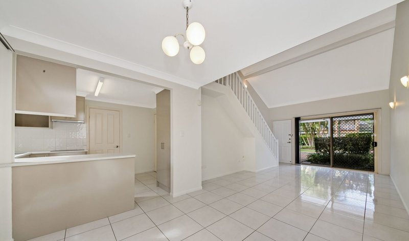 Photo - 10/22 Railton Street, Aspley QLD 4034 - Image 3