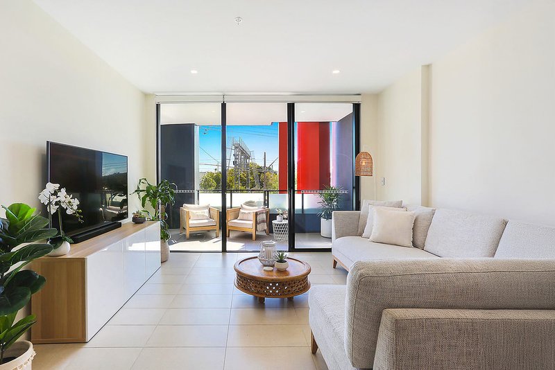 Photo - 102/218 Railway Parade, Kogarah NSW 2217 - Image 1