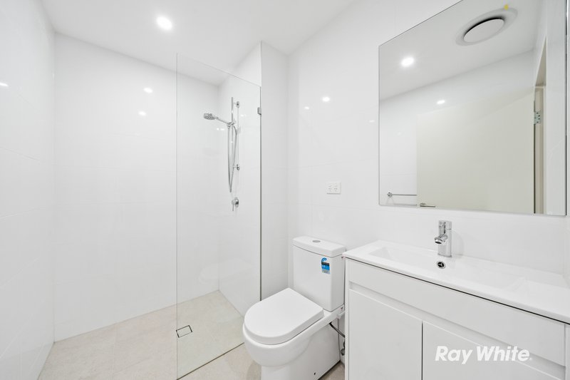 Photo - 102/22 Dressler Court, Merrylands NSW 2160 - Image 5