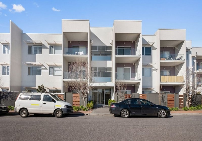 102/25 Warner Avenue, Findon SA 5023