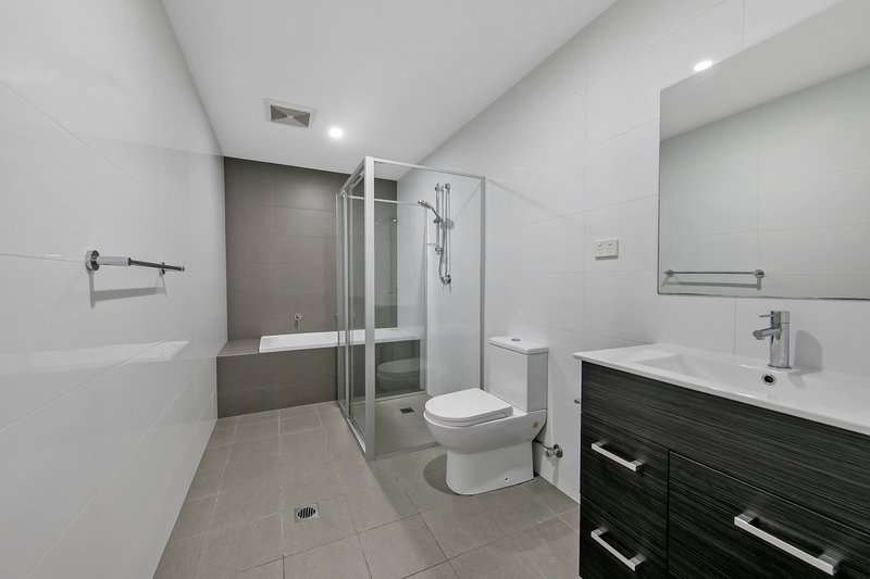 Photo - 102/28-32 Smallwood Ave , Homebush NSW 2140 - Image 7