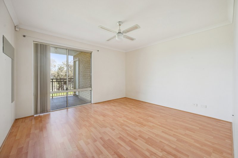 Photo - 10/23-25 Mason Street, Cannington WA 6107 - Image 7