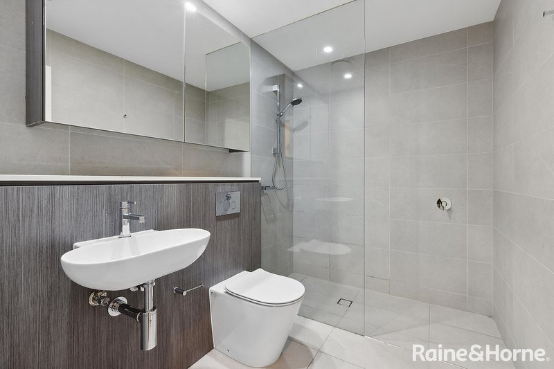 Photo - 102/3 Garrigarrang Avenue, Kogarah NSW 2217 - Image 6