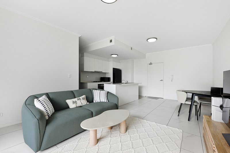 Photo - 102/3 Weston Street, Rosehill NSW 2142 - Image 4