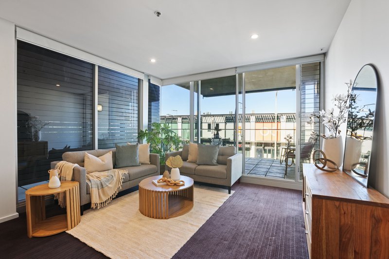 Photo - 102/356 Seaview Road, Henley Beach SA 5022 - Image 5