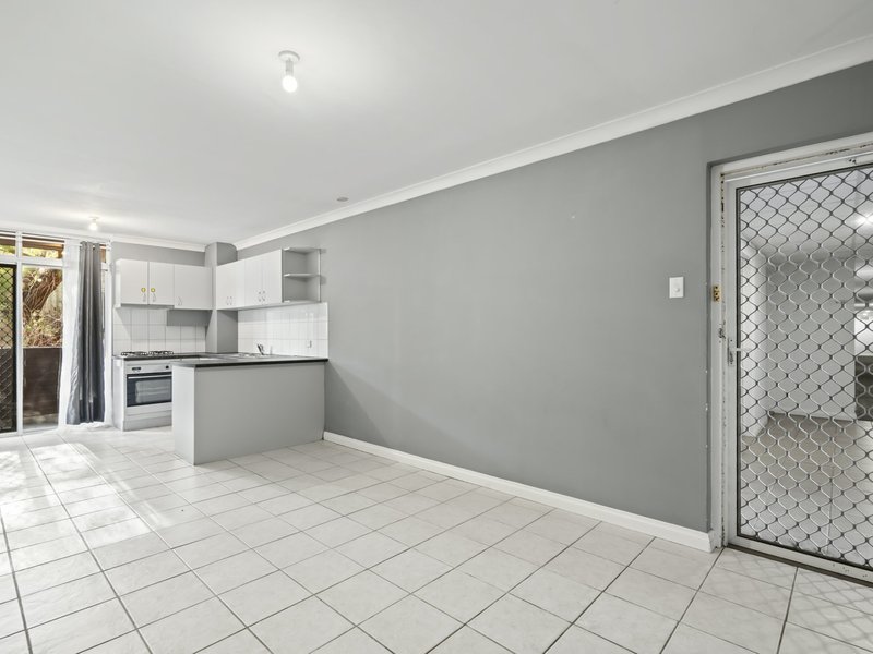 Photo - 102/36 Tenth Avenue, Maylands WA 6051 - Image 7