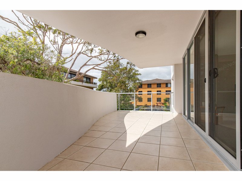 Photo - 102/38 Wallis Street 'The Crest' , Forster NSW 2428 - Image 12