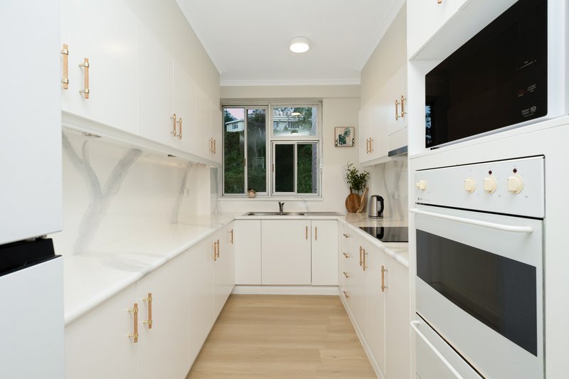 Photo - 10/23A Cleveland Terrace, North Ward QLD 4810 - Image 13