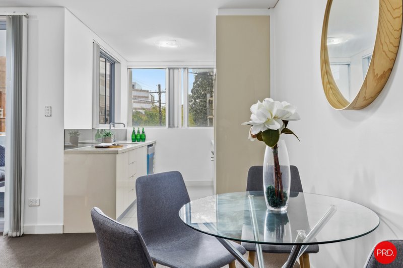 Photo - 102/4-6 Kensington Street, Kogarah NSW 2217 - Image 5