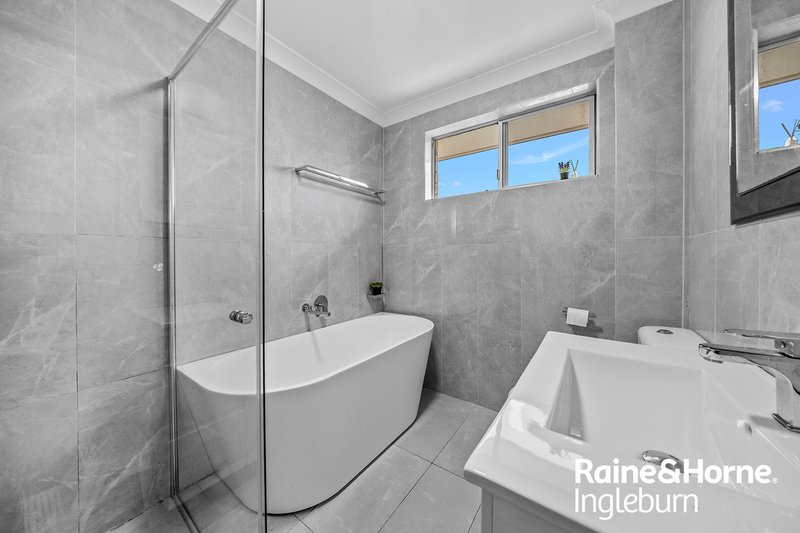 Photo - 10/24 Atchison Road, Macquarie Fields NSW 2564 - Image 7