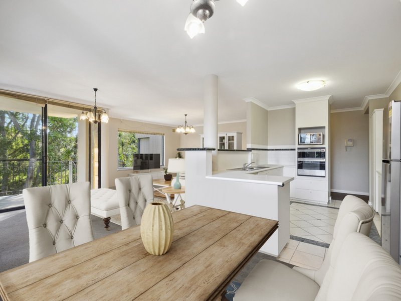 Photo - 10/24 Constitution Street, East Perth WA 6004 - Image 2