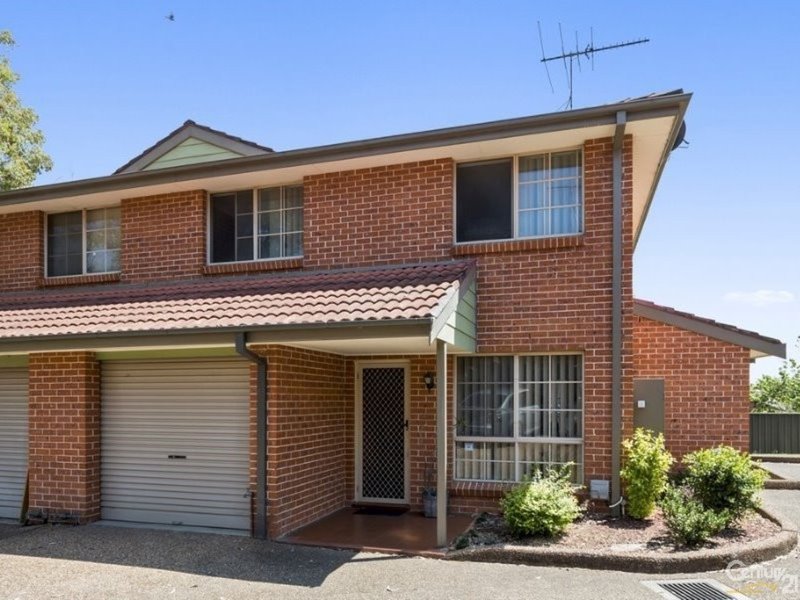 10/24 Gunsynd Ave , Casula NSW 2170