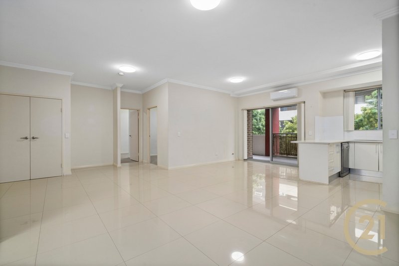 Photo - 10/24 Lachlan Street, Liverpool NSW 2170 - Image 3