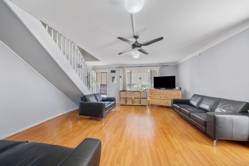 Photo - 10/24 Upwey Street, Prospect NSW 2148 - Image 3