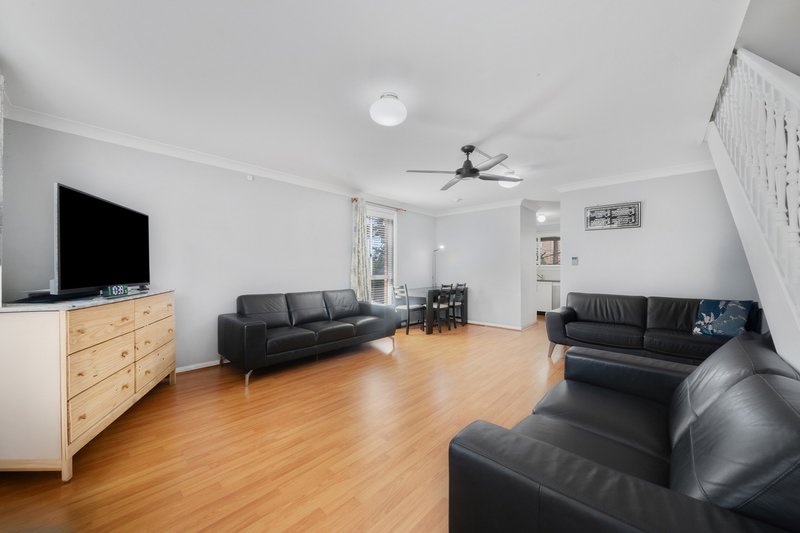 Photo - 10/24 Upwey Street, Prospect NSW 2148 - Image 4